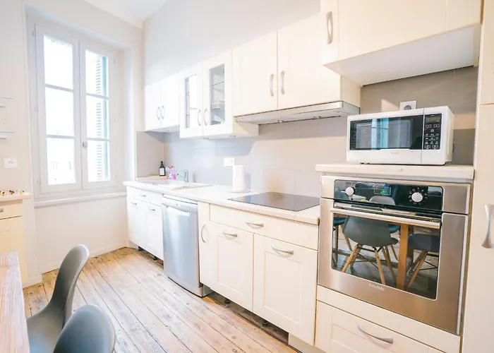 Magnifique T4- Toit Terrasse-cosy-centre Ville-aa