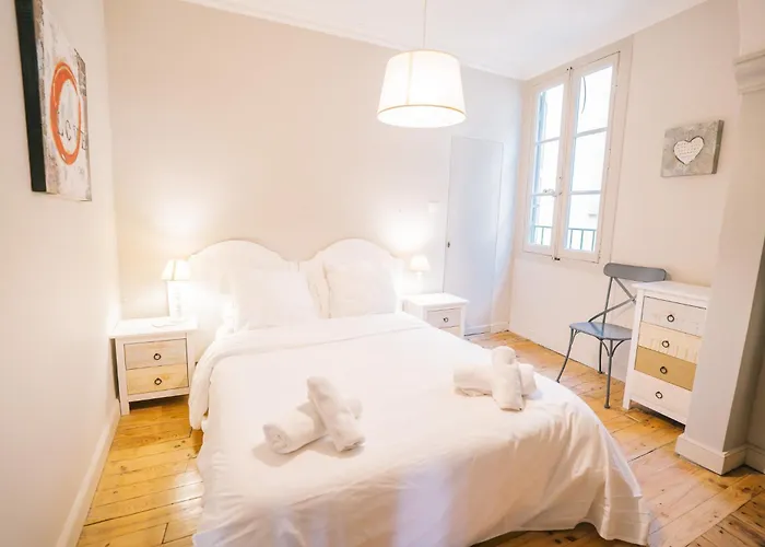 Magnifique T4- Toit Terrasse-cosy-centre Ville-aa * Carcassonne